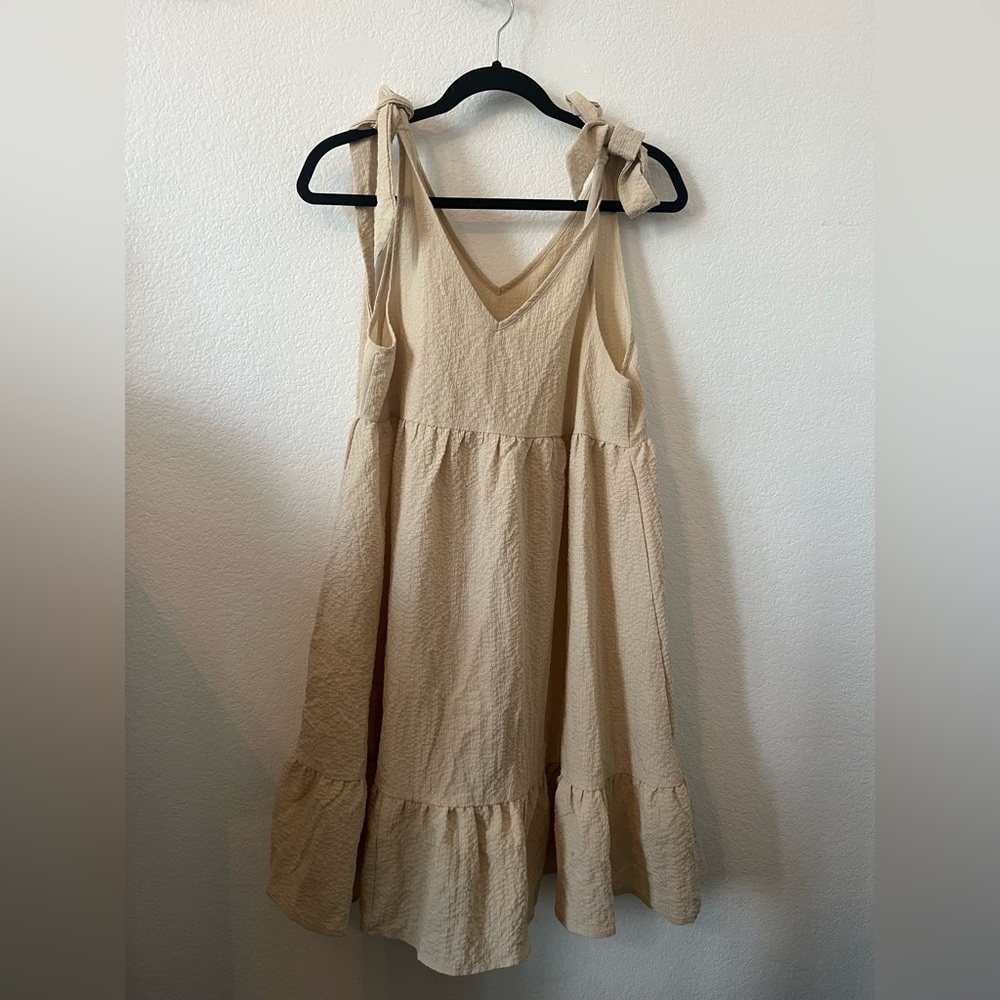 SHEIN Cream sleeveless dress with bow straps